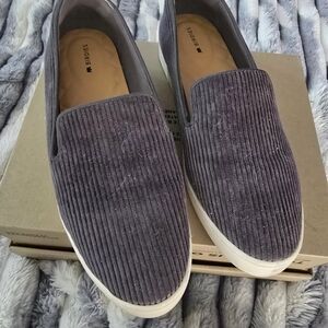 Birdies Womens Corduroy Slip-On Loafers in Charcoal